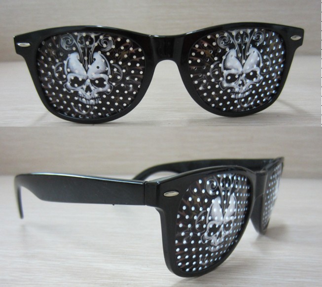 Pinhole Eyeglasses With Color Painting Printing On Lens