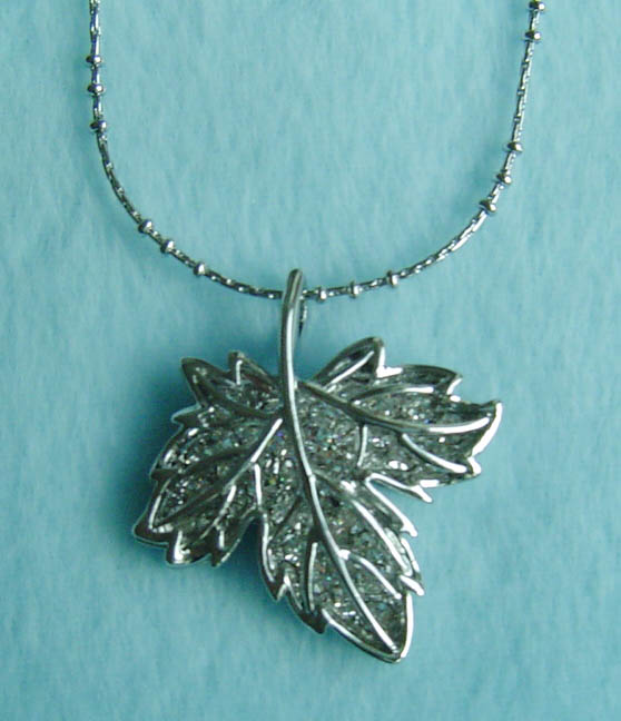 7 1/2" Heart Shape Bracelet With  Logo 