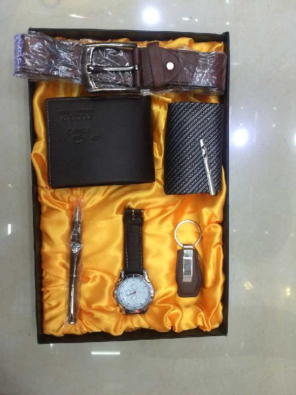 Men's 6-piece Gift Box ( Watch, Key Holder, Pen, Tie, Belt, Wallet )