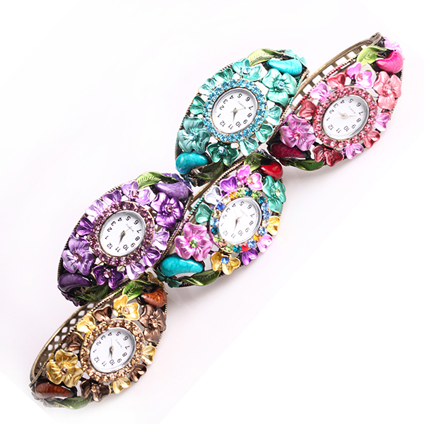 Stylish Flower Rhinestone Bangle Watch For Women Stylish Flower Rhinestone Bangle Watch For Women
