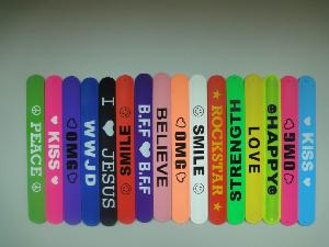 Silicone slap bracelet wholesale, custom printed logo