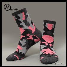 Morewin brand camouflage sports socks for man wholesale, custom printed logo